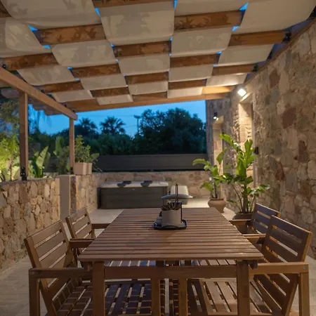 Ena & Ena Signature Seaview Homes Vilă Kos
